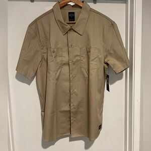 NWT Mens RVCA Day Shift SS Button Down Shirt